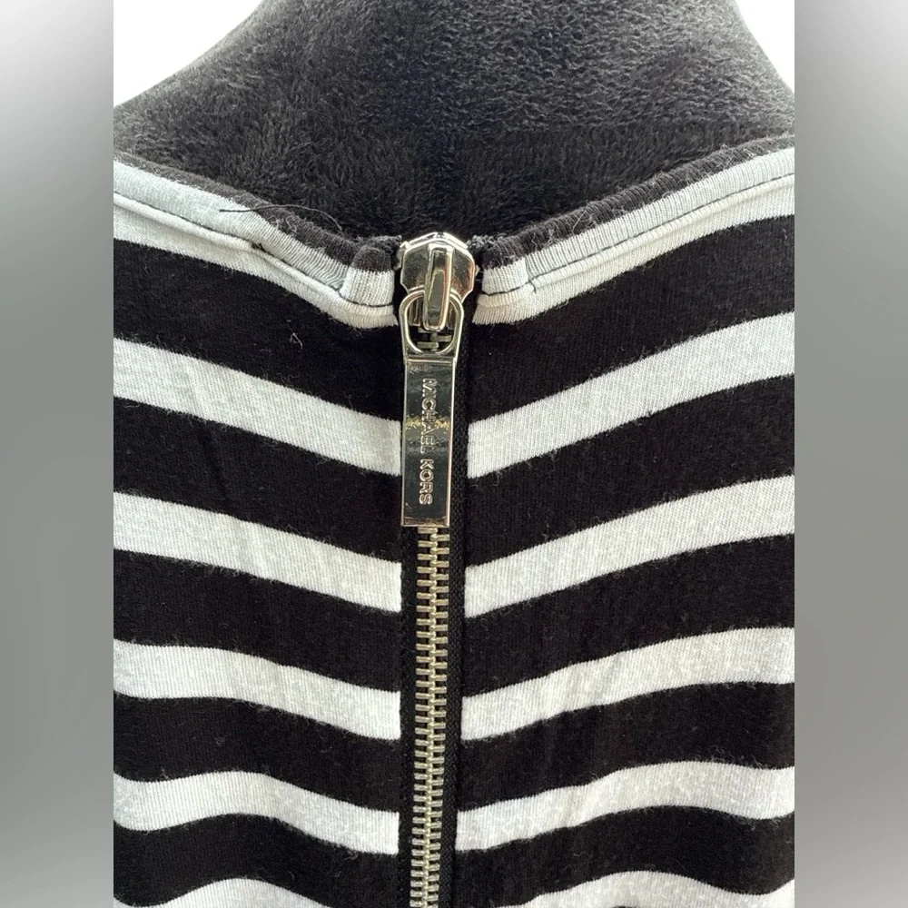 MICHAEL Michael Kors Black and White Striped Top size large - Picture 7 of 12